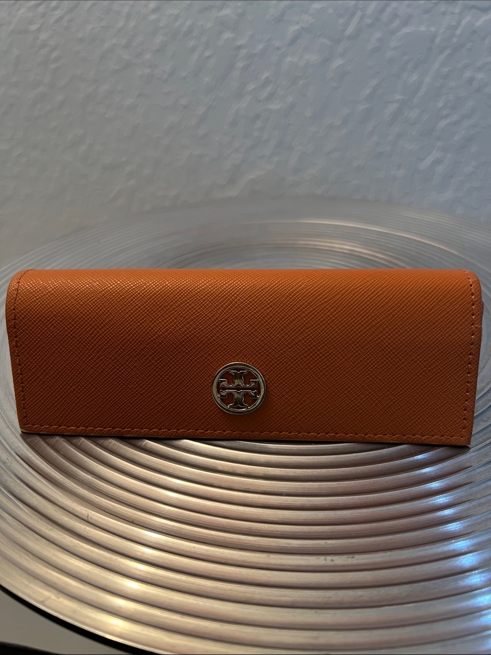 Tory Burch Orange Saffiano Leather Eyeglass Case with Dusty.